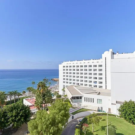 With Stunning Views Apartamento Nerja